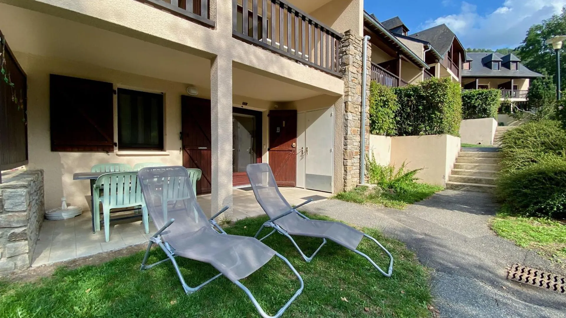 Charmant Logement De Plein Pied Avec Piscine 2* Loudenvielle Apartamento
